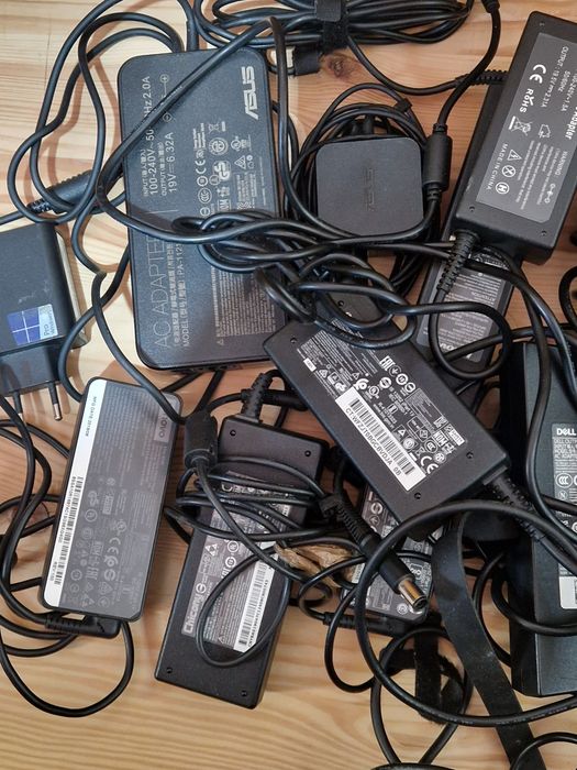 incarcatoare laptop asus acer hp lenovo dell etc