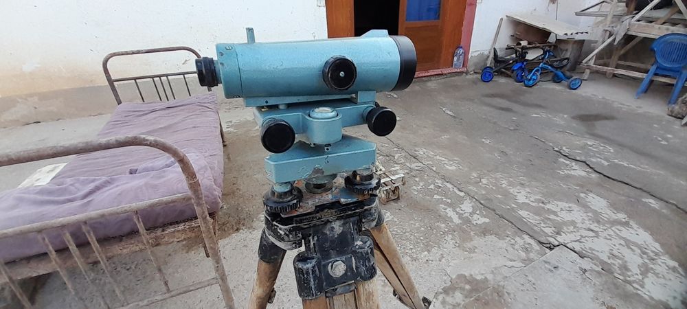 Нивеллер сотилади комплект