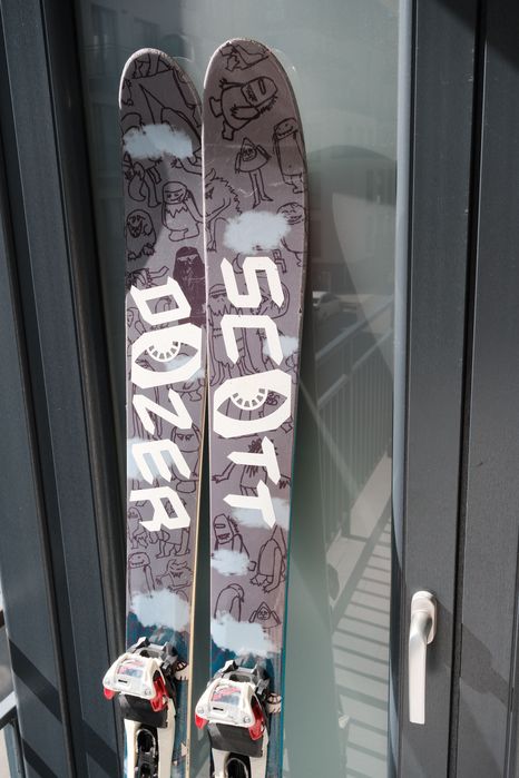 Vand schiuri backcountry Scott Dozer 175cm+ Marker F12