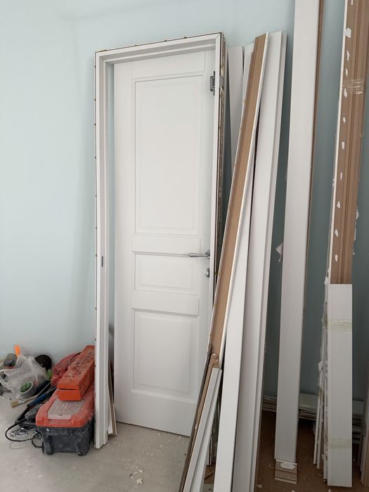 Продам межкомнатные двери