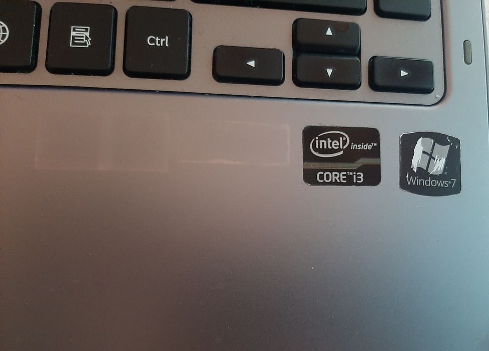 notebok Samsung i3  ddr2  8gb i