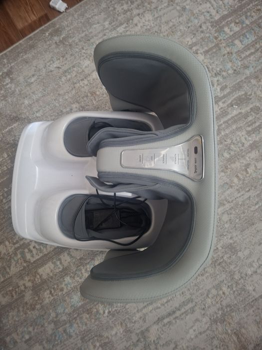 Продам массажор для ног в отличном состояние