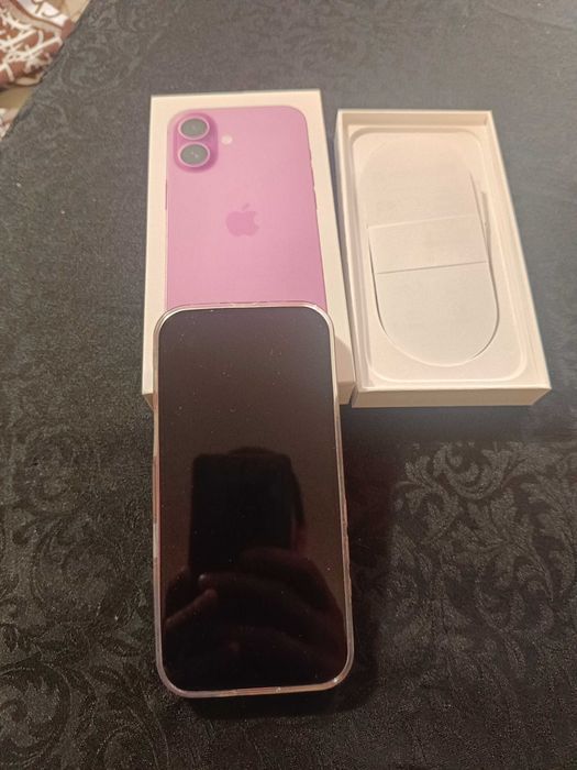 Продавам IFHONE 16  128 gb. НОВ!!!