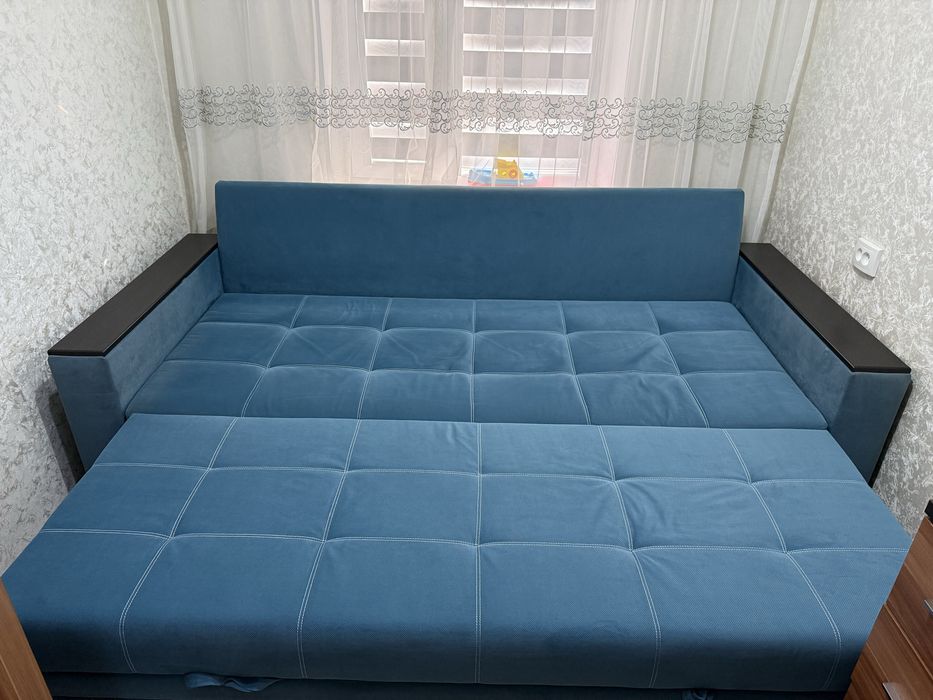 Продам диван в хорошем состоянии