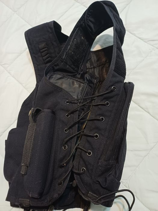 Vesta tactică neagra