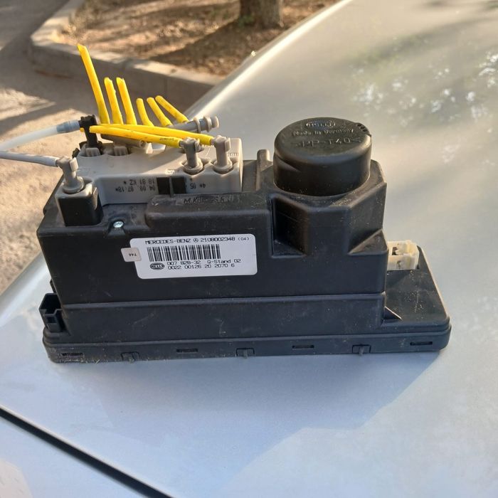 Компрессор центраного замка Mersede W210