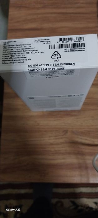 Samsung a24 noviy yengi upakovkada