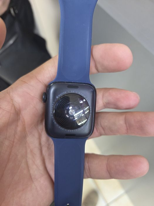 Продам Apple Wach SE 2 44 mm