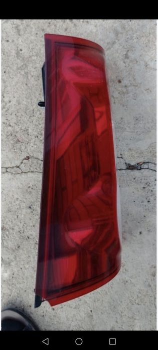 Продаётся задние фары