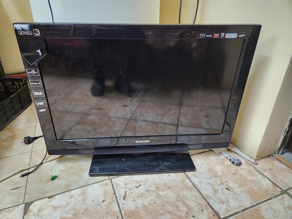 Продам телевизор