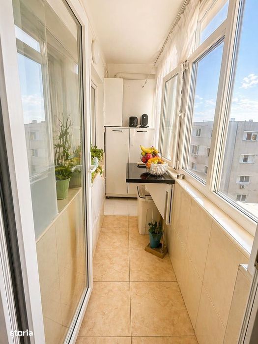 De vânzare apartament 4 camere + mansarda zona plantelor la cheie