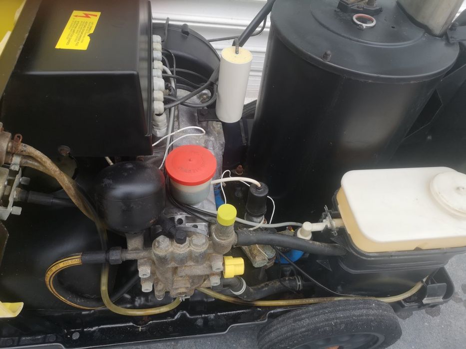 Пароструйка Karcher hds755 /180bar220v Керамика НайВисокКлас от Машините на 220Волта
