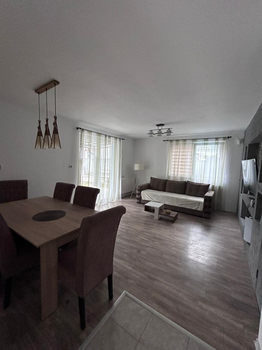 Casa tip duplex de vanzare in mureseni
