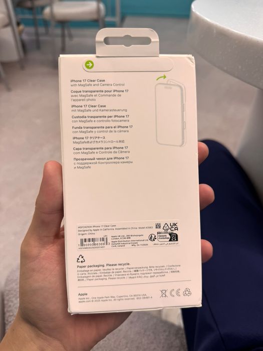 Чехол Apple для Apple iPhone 17 прозрачный