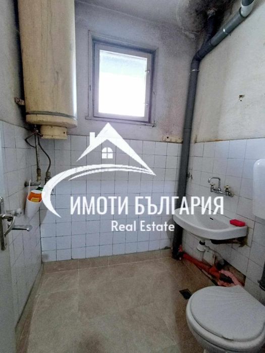 Продава се Тристаен апартамент в Карлово - 60 кв.м за 1097 €/кв.м - Снимка #6
