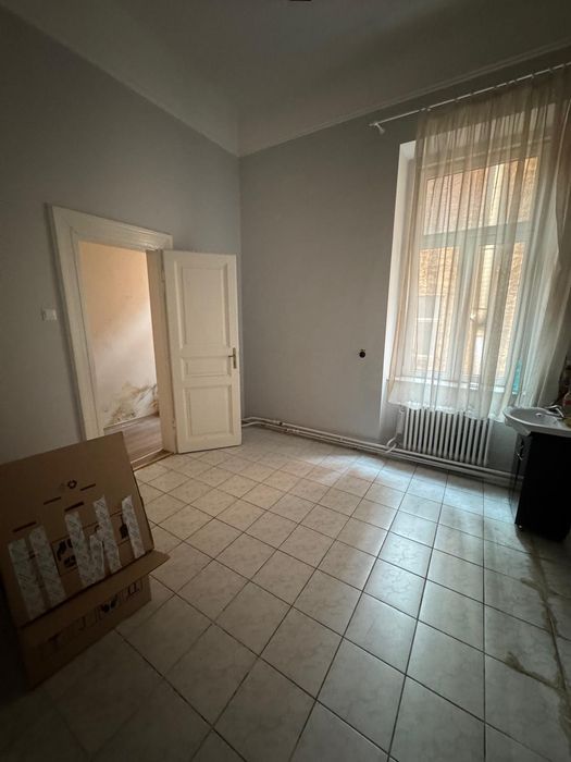 Apartament 3 camere, 100 mp – Palatul Venetian (Rimanóczy II), ultracentral Oradea