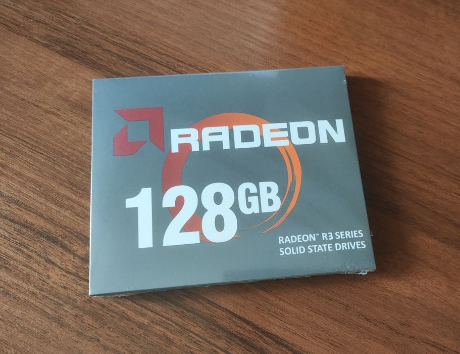 SSD диск 128 Gb. AMD Radeon. Новый.
