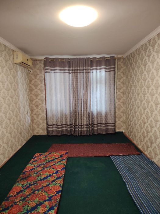 Уй сотилади 2этаж 1 хонали