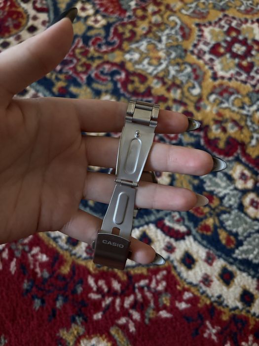 Часы наручные женские