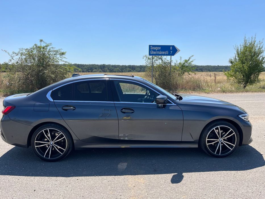 BMW Seria 3 2022 — imagine 2