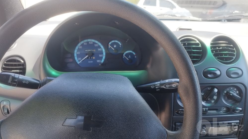 matiz mx 2010 sotiladi