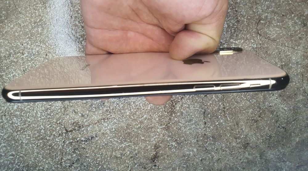 iPhone Xs Max 64 gb_LL/A_Gold