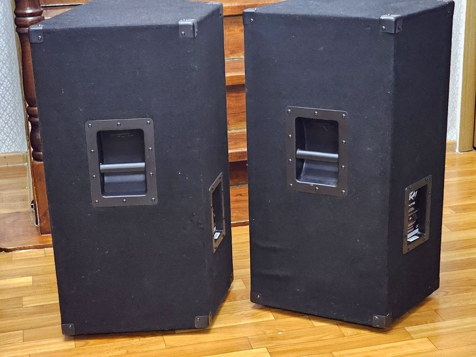Пассивные колонки PEAVEY PV 115