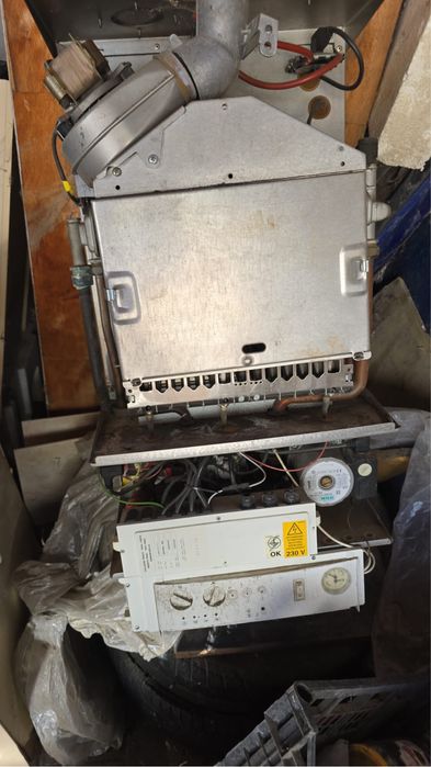 Газов котел Будерос Бош 24kw(за части)