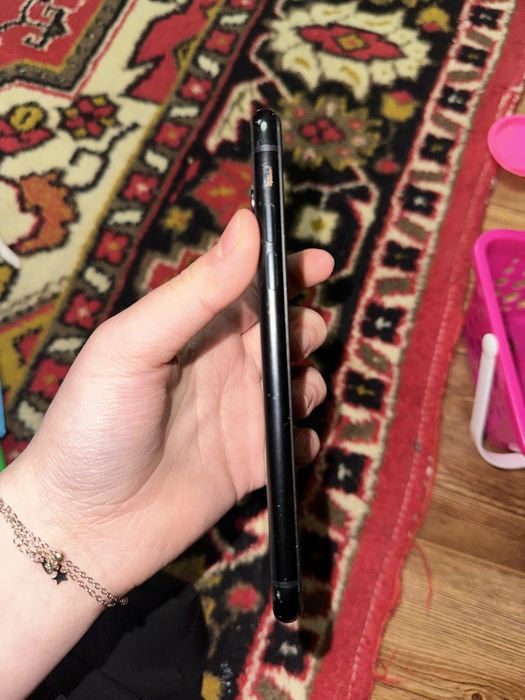 Продаю ХР, 128гб срочно