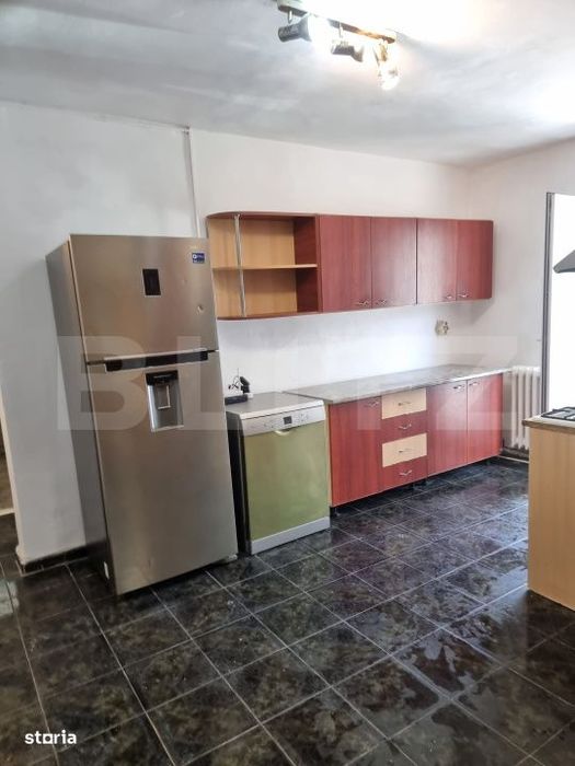 Spatiu comercial, 65 mp, zona Imparatul Traian