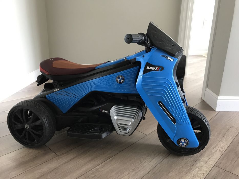 Детсктй мотоцикл продам 20 000 в отличном состояний. Не использовали