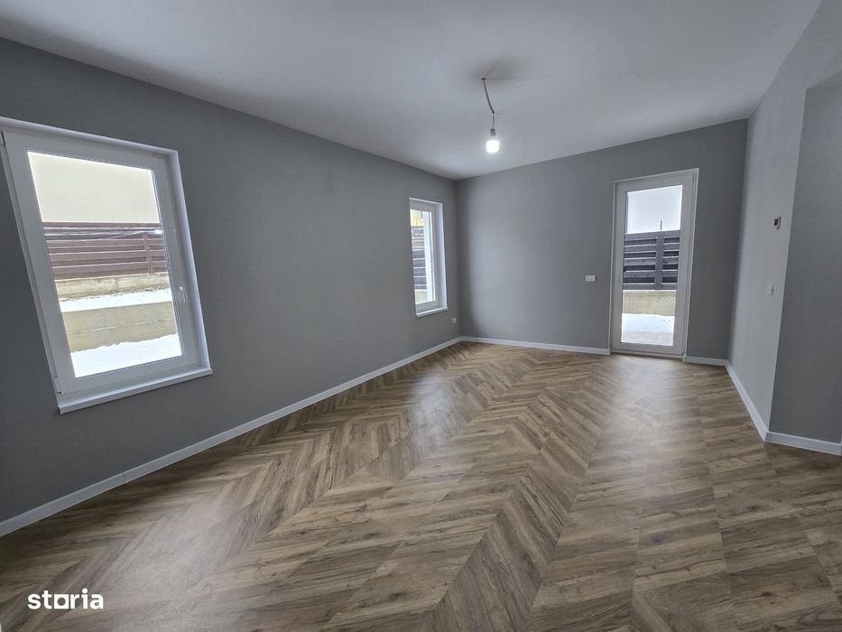 Casa intabulata Horpaz la strada pret 175 k
