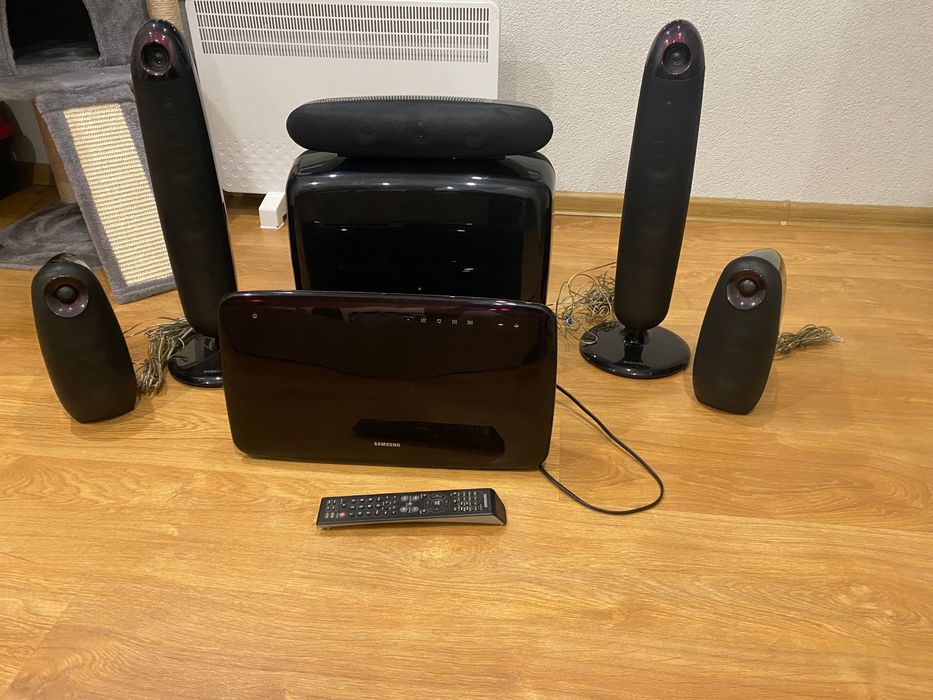 Продавам домашно кино Samsung