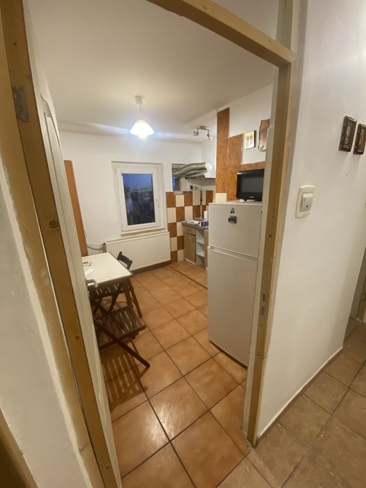 Inchiriez garsoniera mobilata