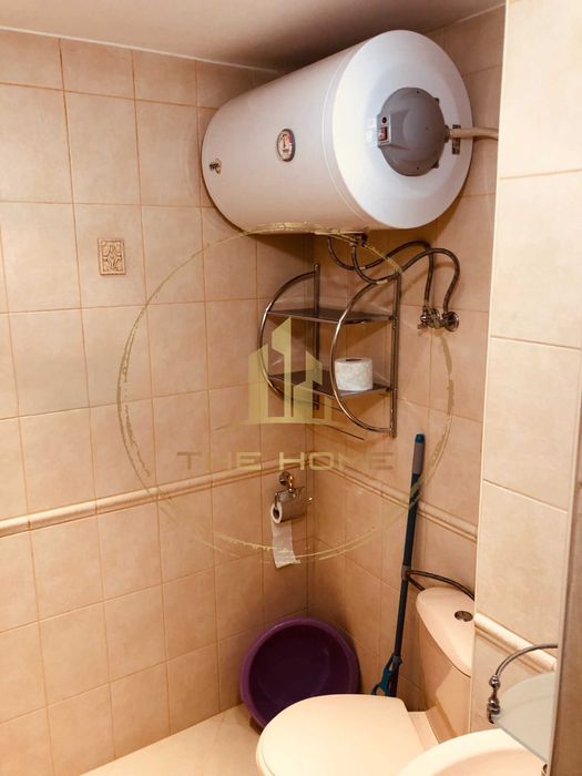 Дава се под наем Двустаен апартамент в Варна, Цветен квартал - 66 кв.м за 425 € - Снимка #15