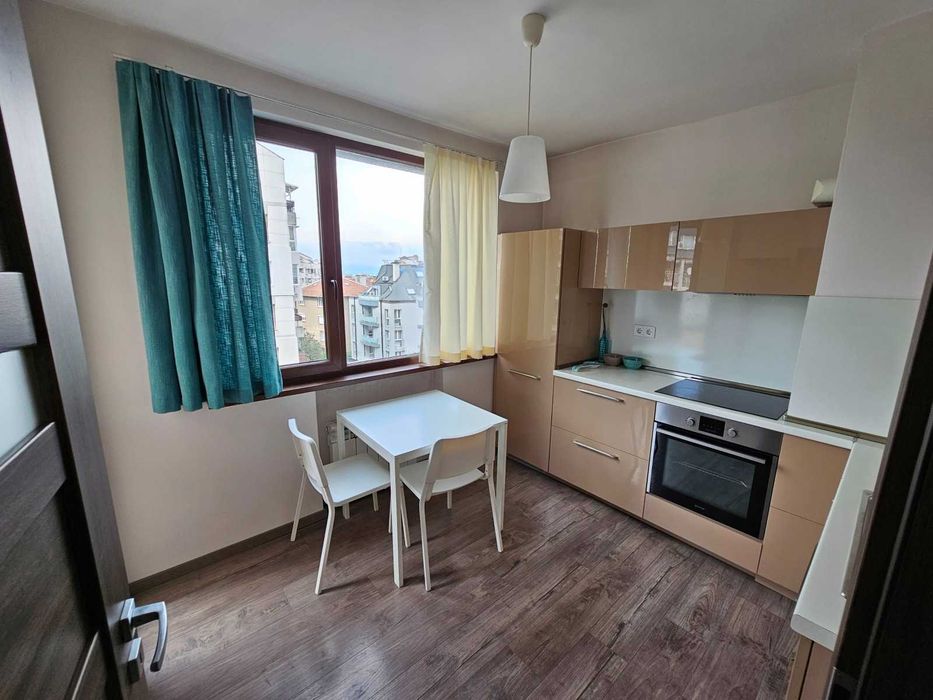 Дава се под наем Двустаен апартамент в София, Лозенец - 65 кв.м за 599 € - Снимка #3