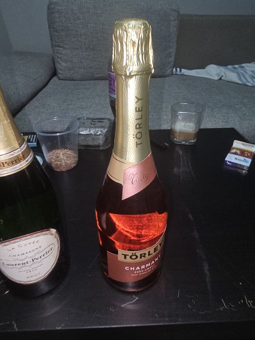 Bere sampanie cognac