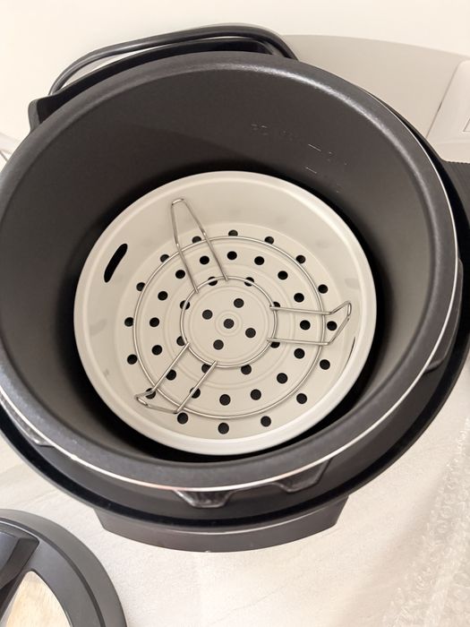 Multicooker Gorenje NOU
