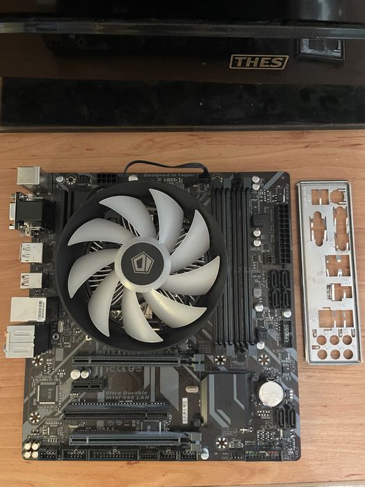 Kit i7-8700 Gigabyte