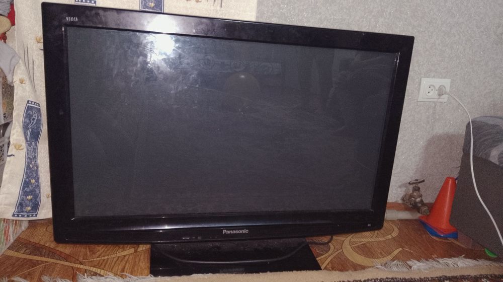 Плазменный телевизор Panasonic
