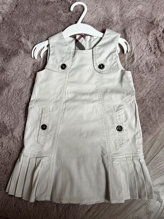 Детска рокля Burberry 2 год.