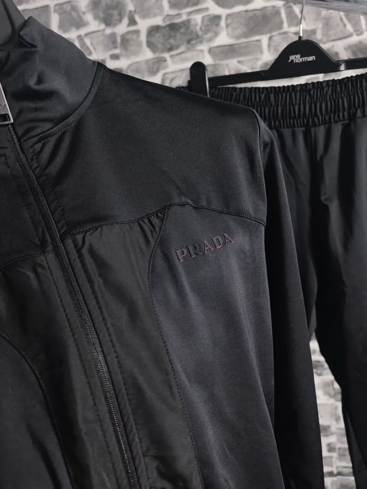 Мъжки екип високо качество