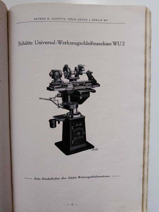 Немска книга за инструменти и производство на машини от 1921г