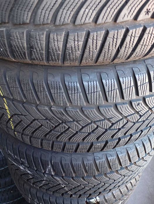 245 45 18 Anvelope iarna GoodYear UltraGrip