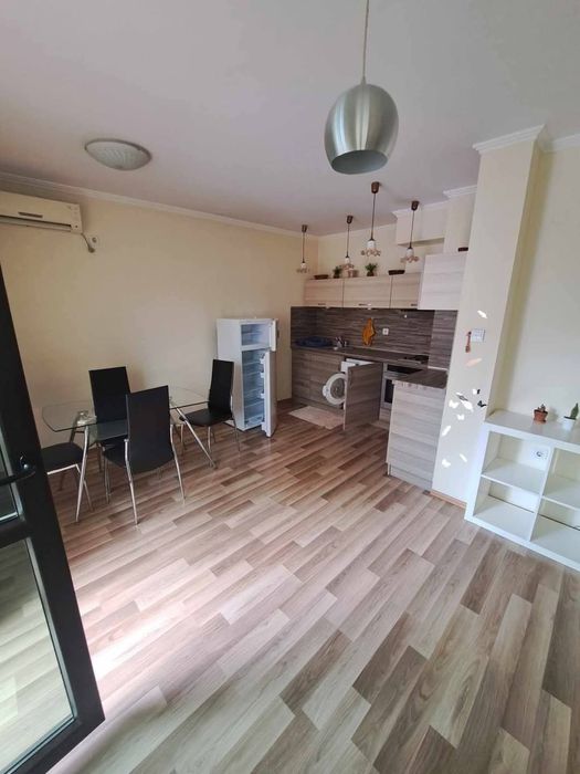 Дава се под наем Двустаен апартамент в Пловдив, Център - 64 кв.м за 382.5 € - Снимка #3