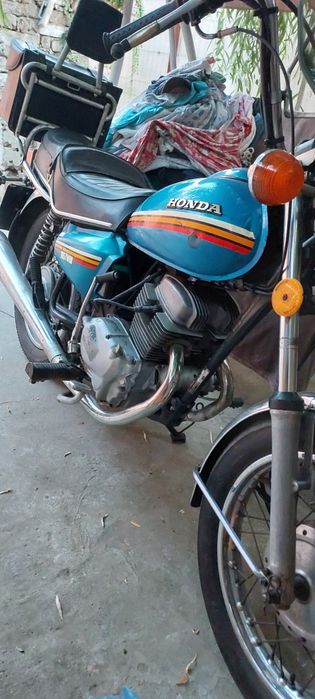 Motocicleta vintage HONDA oldtimer 1978