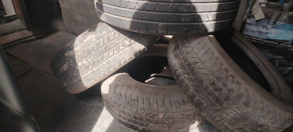 Продам резину 265/65/R17