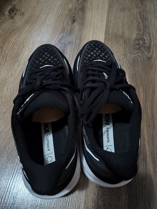 Adidași Hoka Clifton 9 noi