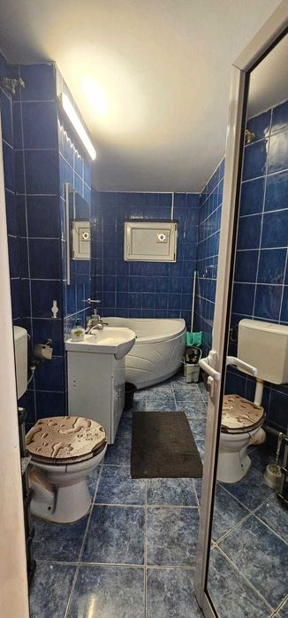 Apartament cu 4 camere