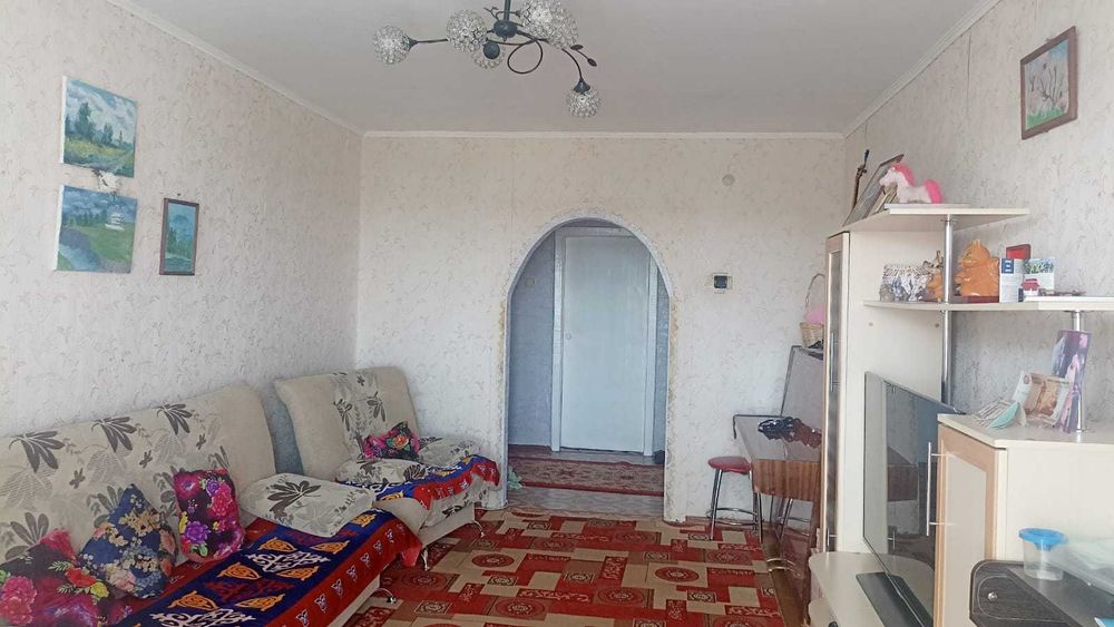 Продам 4-комнатную квартиру